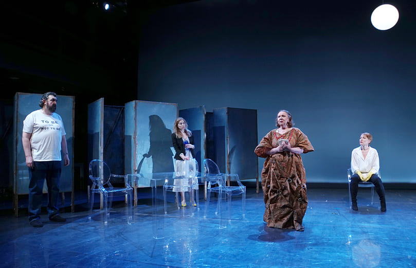 Офелия боится воды